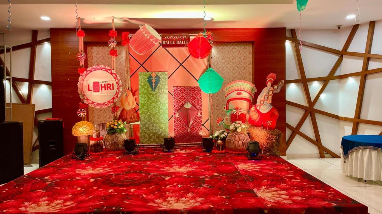 Grand Hotel Nawanshahr Nawāshahr Kültér fotó