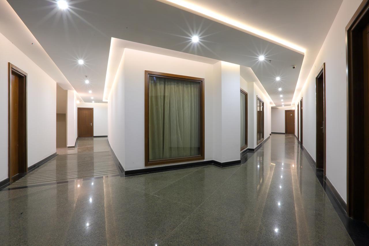 Grand Hotel Nawanshahr Nawāshahr Kültér fotó