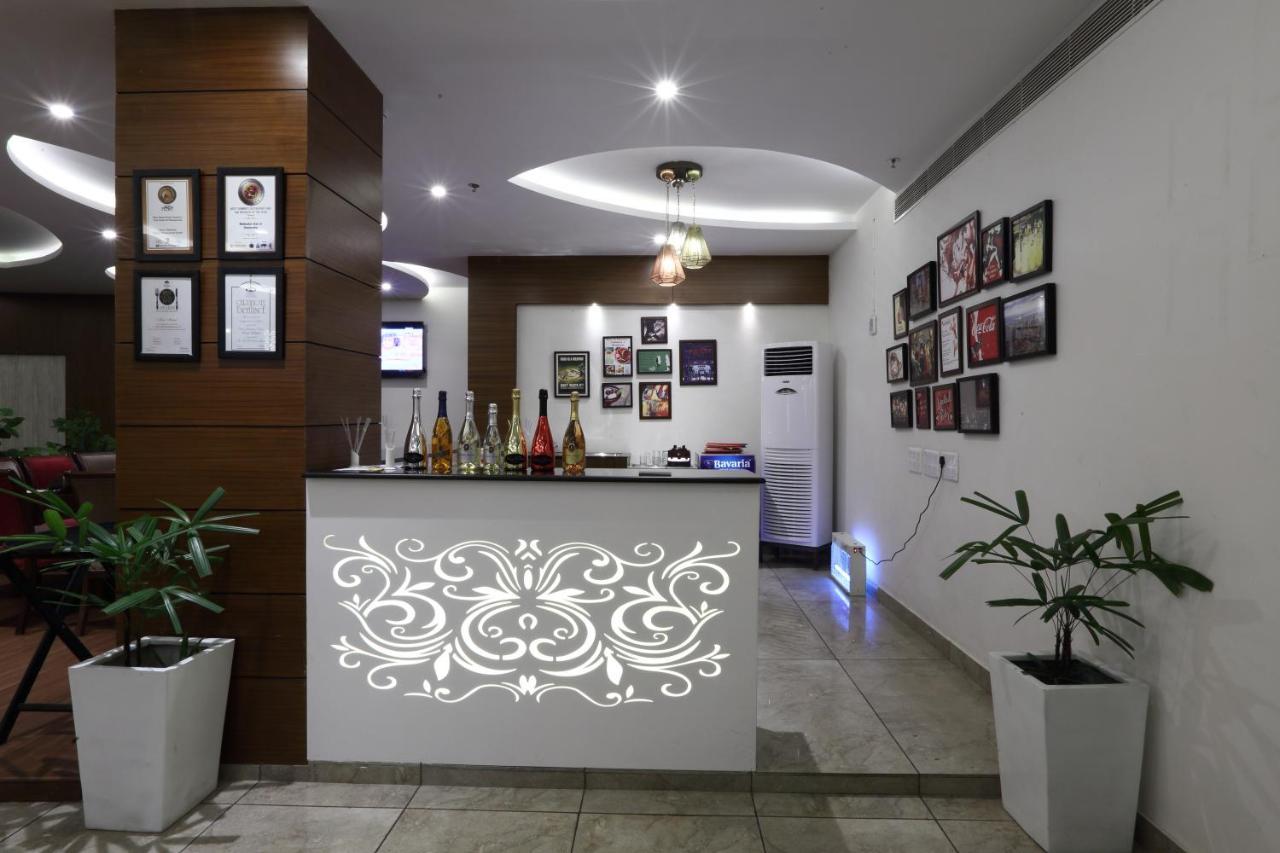 Grand Hotel Nawanshahr Nawāshahr Kültér fotó